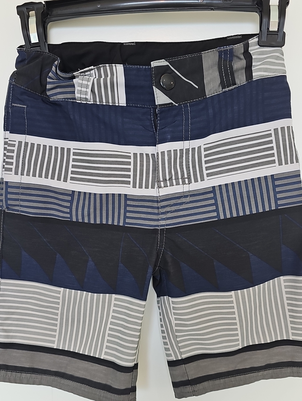 Cherokee Blue, Gray, Black & White Geometric Board Shorts Boys Sz 8